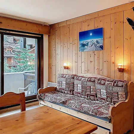 Confortable Au Centre Avec Balcon - Fr-1-518-113 아파트 Val-dʼIsère